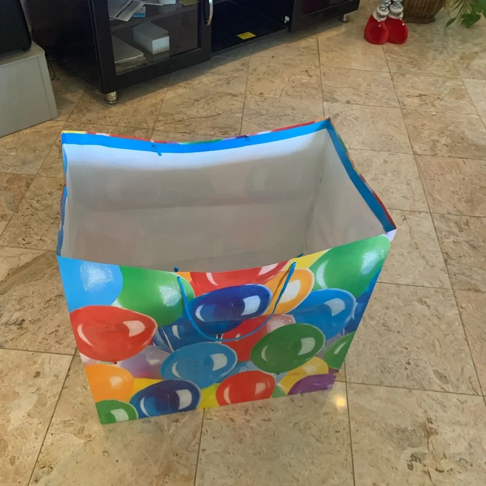 Preowned American Greetings Gigantic Colorful Gift Bag For all Occasions 19.5”
